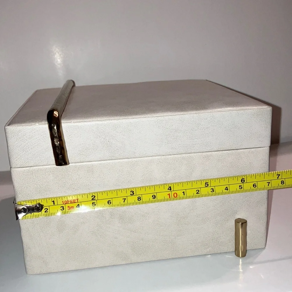 Cream Jewelry Keepsake‎ Box with Gold Accents Faux Leather Sleek Modern Minimal